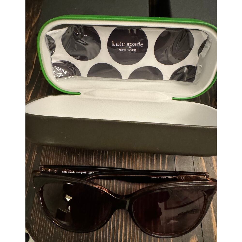 Kate Spade NWOT Brown Pattern 56mm Daesha Cat Eye Sunglasses - Picture 4 of 8